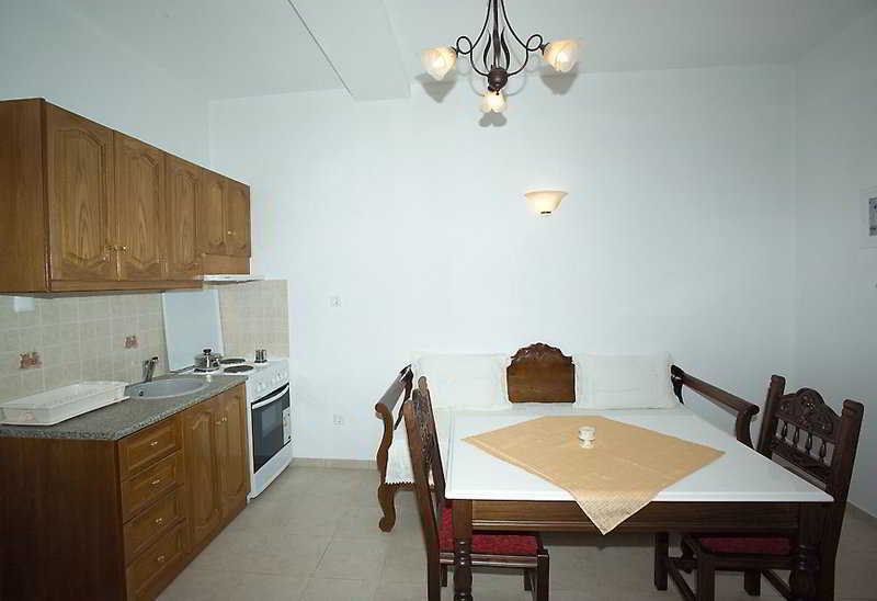 Kelenis Apartments Karterados  Dış mekan fotoğraf
