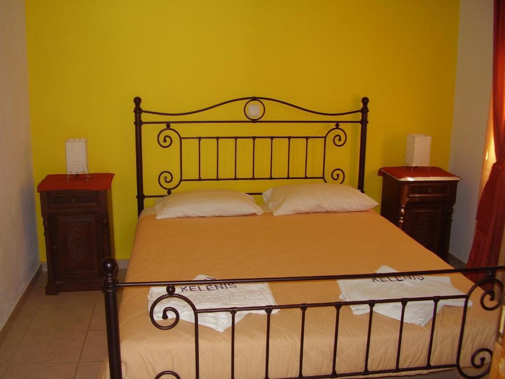Kelenis Apartments Karterados  Oda fotoğraf