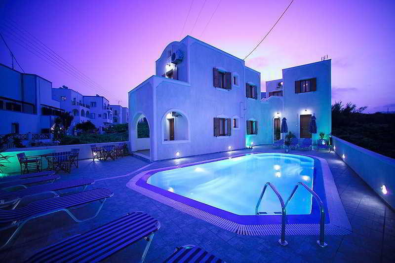 Kelenis Apartments Karterados  Dış mekan fotoğraf